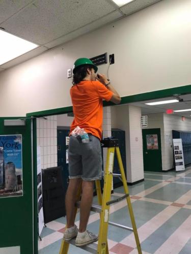 23316303_1605541319502854_7984632039006587778_n